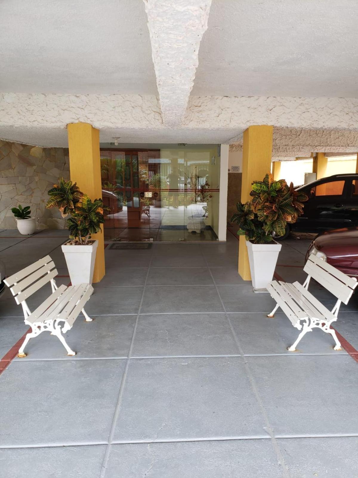 Localizacao Imbativel! A 98M Da Praia Do Forte Com Conforto, Ar-Condicionado E Estacionamento! Cabo Frio Eksteriør billede